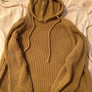 True Craft Hooded Sweater
